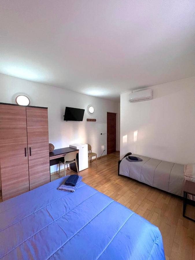 Il Vicoletto Guest House Порто Торес Екстериор снимка